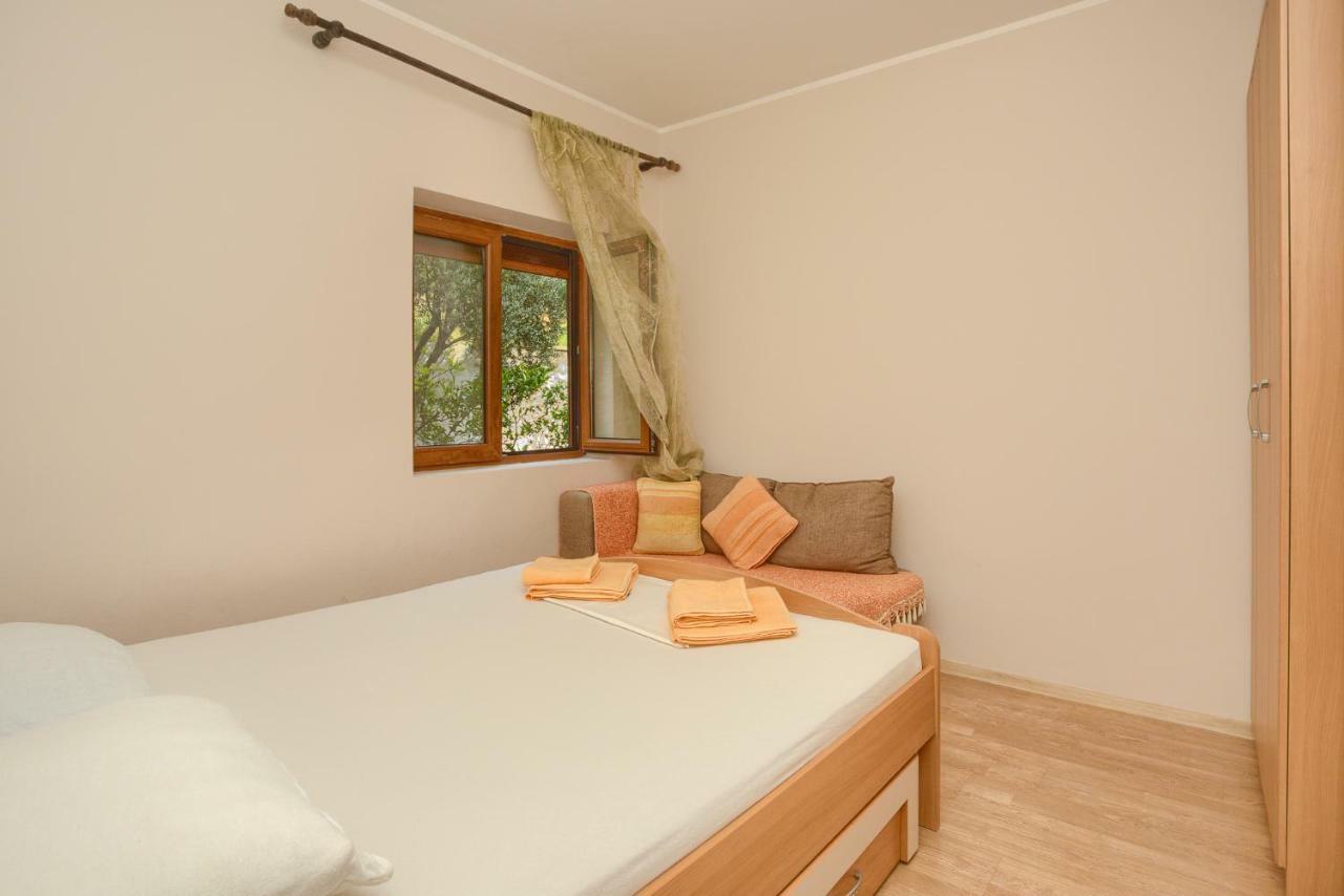 Apartment Vladan Kotor Luaran gambar